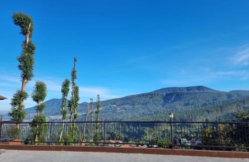 Lembang Hotel | Qion's Villa