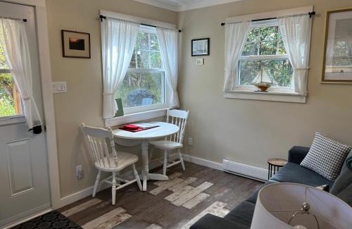 West Quaco House | Quaco Cottages - The Waterloo