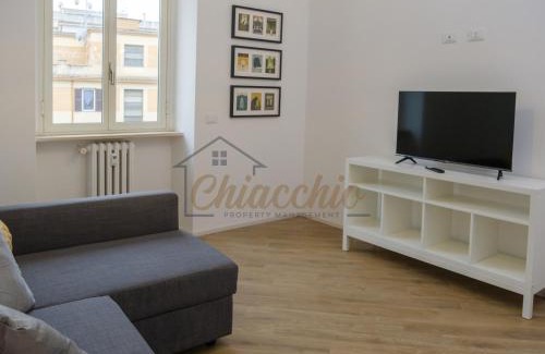 Tuscolano Apartment | Quadraro House - Metro A