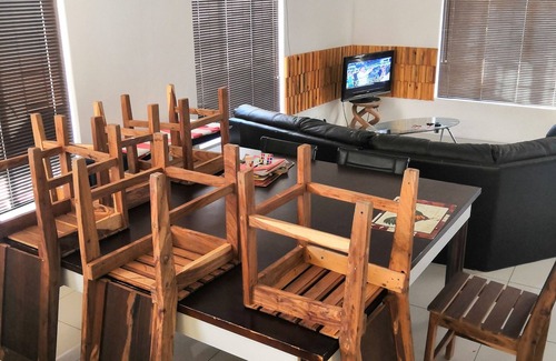 Windhoek House | Quadruple room