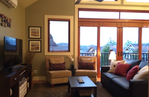 Bear Mountain Resort Cottage | "Quails Run Retreat" on Bear Mountain