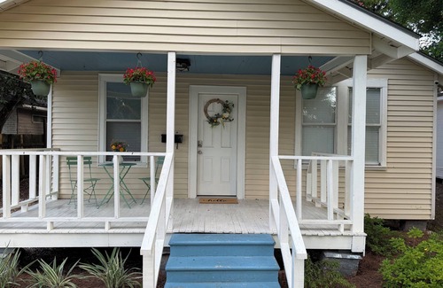 Gonzales House | Quaint 2-bedroom house in charming Gonzales