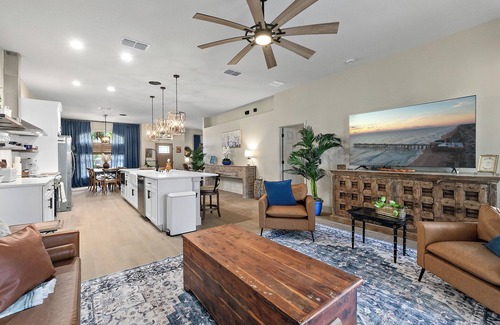 Palm Coast House | Quaint 4-bedroom Pool house with AC in Palm Coast