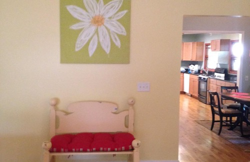 Saugatuck House | Quaint, Affordable Cottage! Walking Distance to Downtown Saugatuck