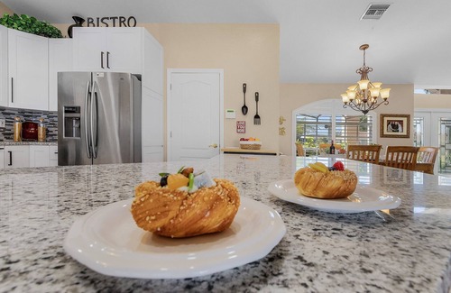 Cape Coral House | Quaint and Cozy, Large backyard with Heated Pool - Villa Seagulls Nest -Roelens Vacations