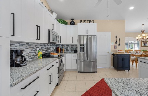 Cape Coral House | Quaint and Cozy, Large backyard with Heated Pool - Villa Seagulls Nest -Roelens Vacations