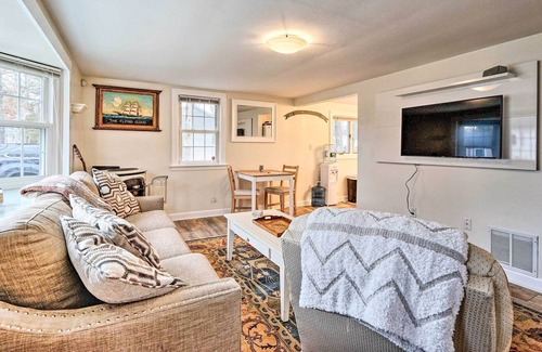 Cataumet House | Quaint & Bright Pocasset Cottage: ~ 2 Mi to Beach!