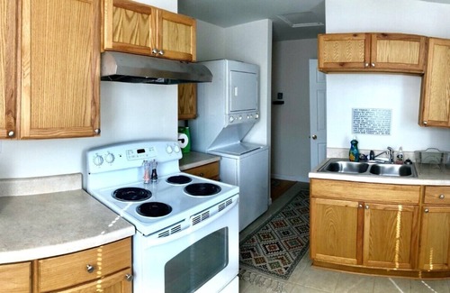 Avondale House | Quaint Bungalow "B" by Cahaba Brewery in Avondale