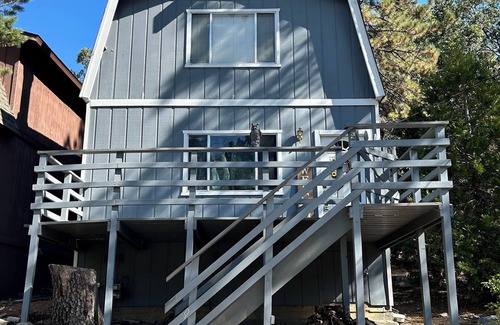 Arrowbear Lake Cabin | Quaint cabin with WiFi in charming Running Springs