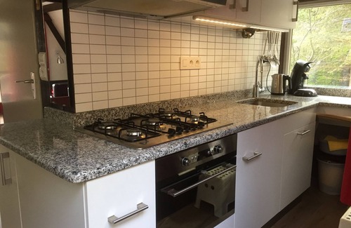 Septon Ski Chalet | Quaint Chalet in Petithan with Roofed Pool