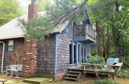 Shelby Cottage | Quaint, charming, CLEAN family cabin on Lake Michigan.