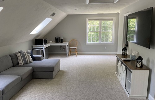 Sagamore Beach Apartment | Quaint & Clean Cape Cod Loft