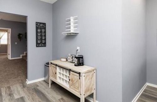 Des Moines House | Quaint & Comfy 3 Bedroom - 3min to Downtown!