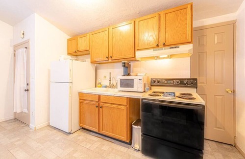 Christopher Creek Condo | Quaint condo retreat 12 Ridgeview Condo