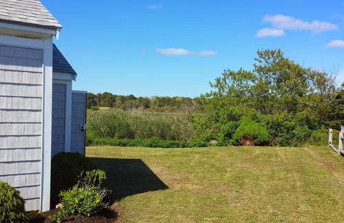 West Dennis Cottage | Quaint Cottage Steps Away From West Dennis Beach!