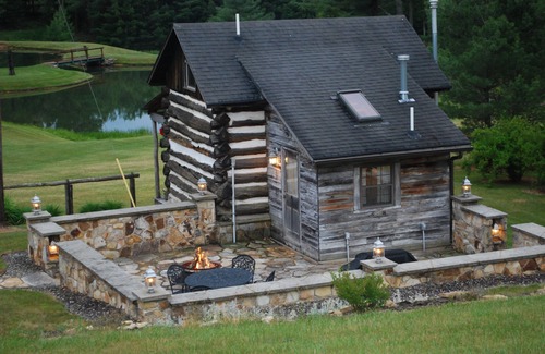 Lock Haven Cabin | Quaint & cozy secluded log cabin for two situated on 200 acres in the mountains!