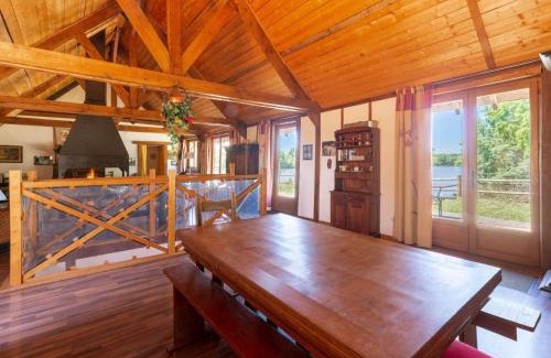 Ferce House | Quaint Holiday Home in Ferce