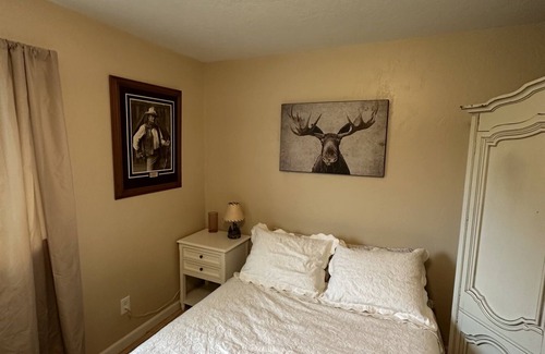 Kalifornsky House | Quaint Home Near the Kenai River