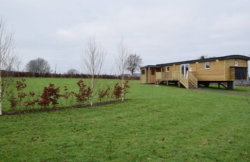 Vielsalm Cottage | Quaint Mobile Home with Sauna in Vielsalm