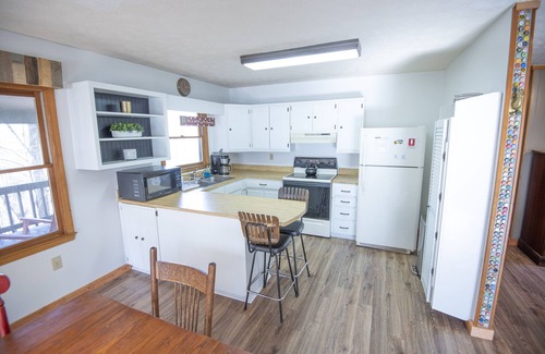 Gerton House | Quaint mountain cabin nestled in the woods, midway between Asheville & Lake Lure