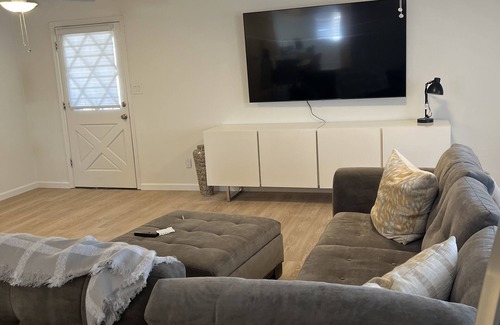 Scottsdale Highlands Estates House | Quaint newly remodeled home in Old Town