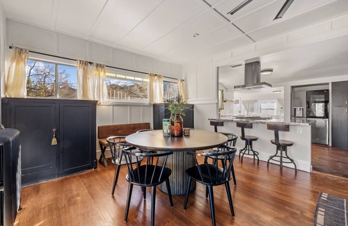 Prescott House | Quaint newly remodeled 4 bed home with Whiskey Room, half mile to Whiskey Row