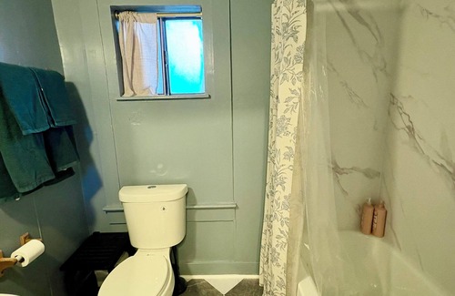 Liberty Wells House | Quaint Quarters in Liberty Wells, 1bd/1ba