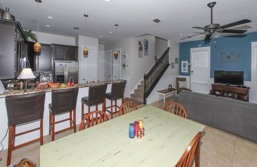 Santa Rosa Beach House | Quaint, Quiet Beach House. Short Walk to Beach Access. Pet Friendly!