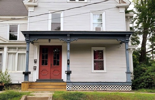Skowhegan Apartment | Quaint Skowhegan Apt|Stay 30 Days