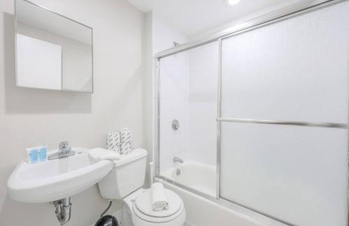 Prudential - St. Botolph Apartment | Quaint Studio Apt Steps from Back Bay