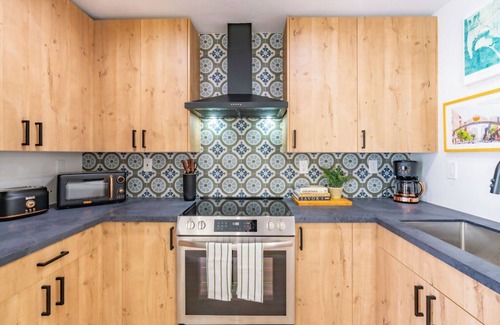 Hillcrest Apartment | Quaint Studio in Charming Marston Hills