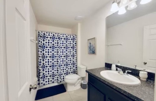 Loughman House | Quaint townhome with AC in charming Davenport