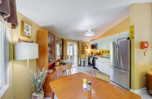 Mill Ridge Cabin | Quaint Vacation Rental w/Porch in Banner Elk!