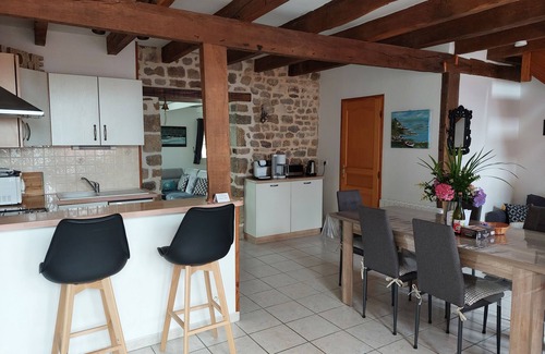 Riantec Cottage | Quality gite in an old farmhouse