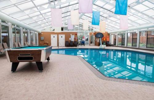 Pembroke Hotel | Quality Inn and Conference Centre