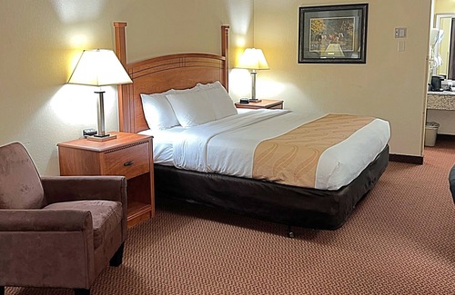 Chickasha Hotel | Quality Inn Chickasha