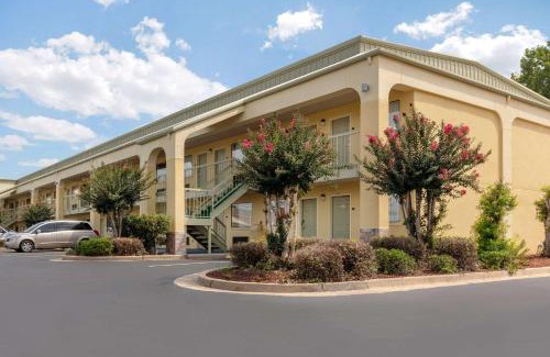 McComb Hotel | Quality Inn McComb