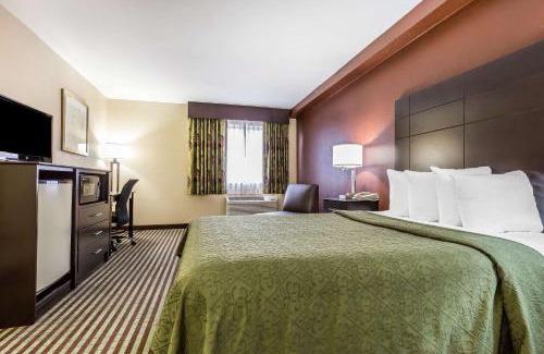 Mount Vernon Hotel | Quality Inn Mount Vernon, IL