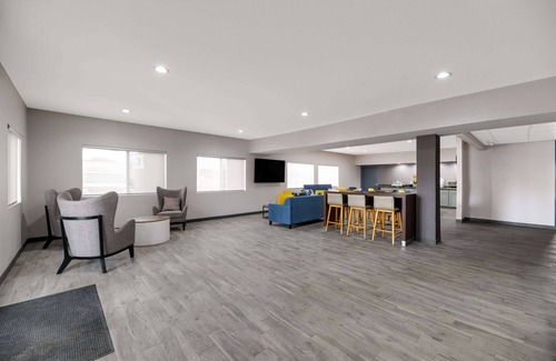 Artesia Hotel | Quality Inn & Suites Artesia