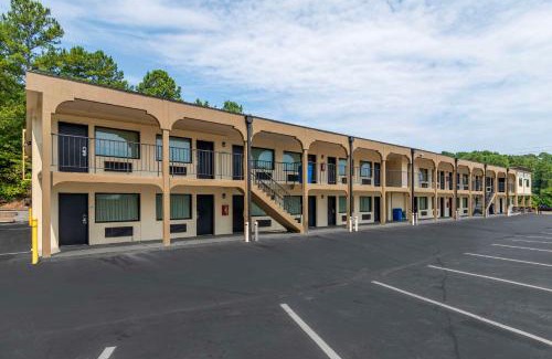 Athens Hotel | Quality Inn & Suites Athens University Area