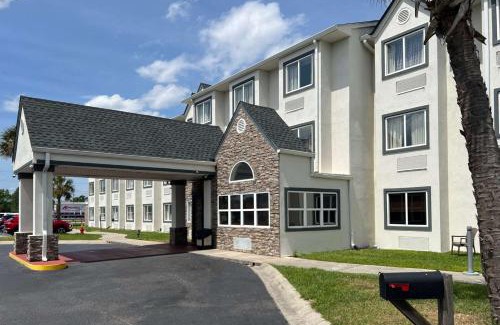 Carolina Forest Hotel | Quality Inn & Suites Myrtle Beach near Outlets