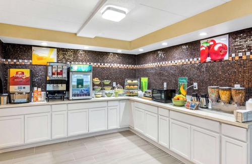 Ruther Glen Hotel | Quality Inn & Suites Ruther Glen