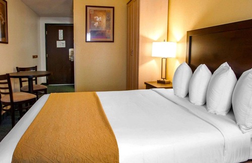 Springfield Hotel | Quality Inn & Suites Springfield - Eugene North