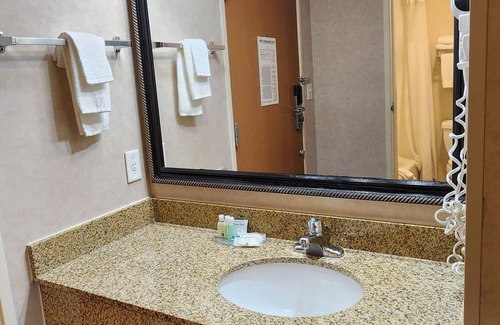 Twin Falls Hotel | Quality Inn & Suites