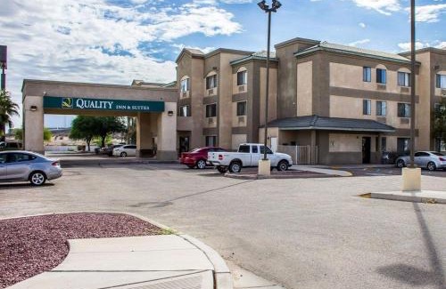 Yuma Hotel | Quality Inn & Suites Yuma