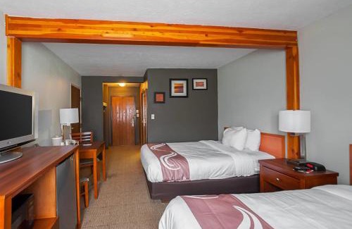 Salisbury Hotel | Quality Inn