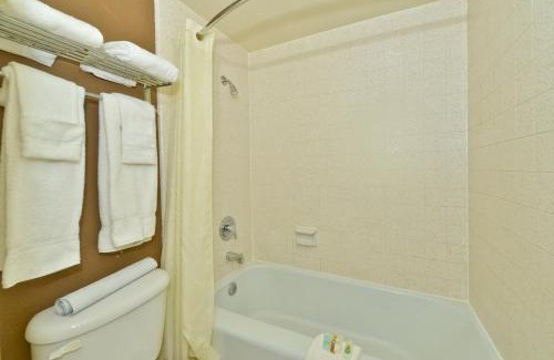 Washington Hotel | Quality Inn Washington - St George North