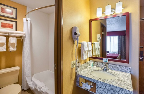 York Hotel | Quality Inn York