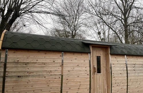 Savigny-sur-Grosne RV Rental | Quality nature campsite and restaurant with family cuisine in Burgundy