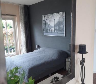 Nieuw-West Apartment | Quarenta Studio